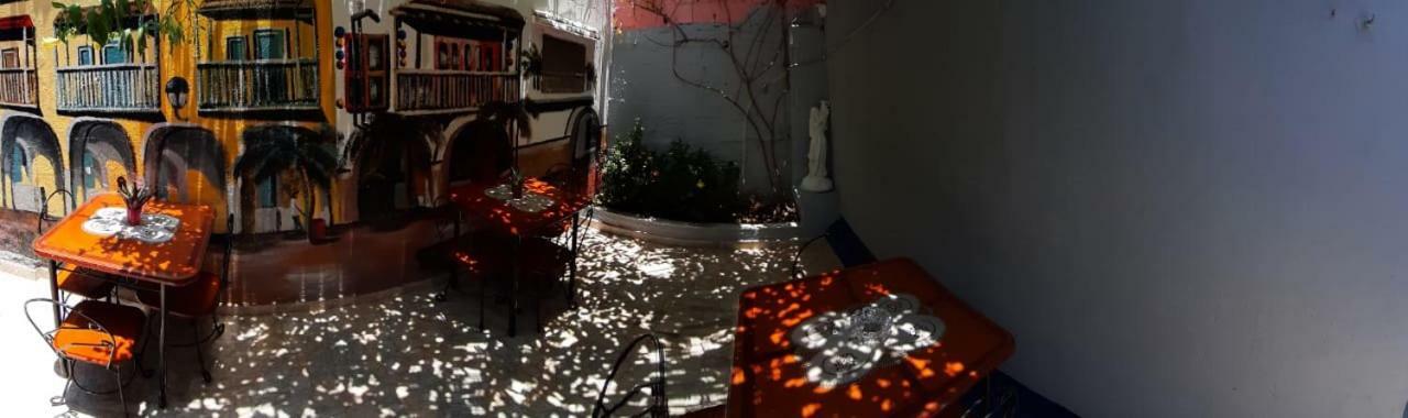 Hostal Aquarium Cartagena Luaran gambar