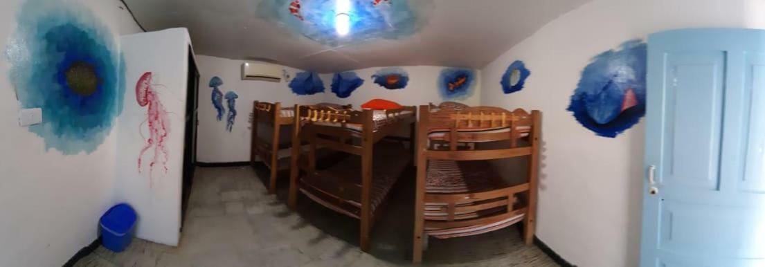 Hostal Aquarium Cartagena Luaran gambar