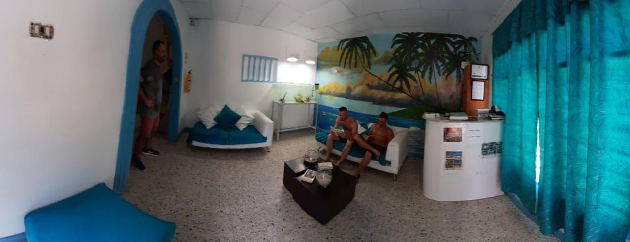 Hostal Aquarium Cartagena Luaran gambar