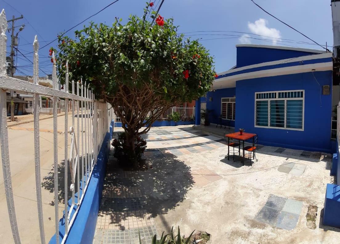 Hostal Aquarium Cartagena Luaran gambar